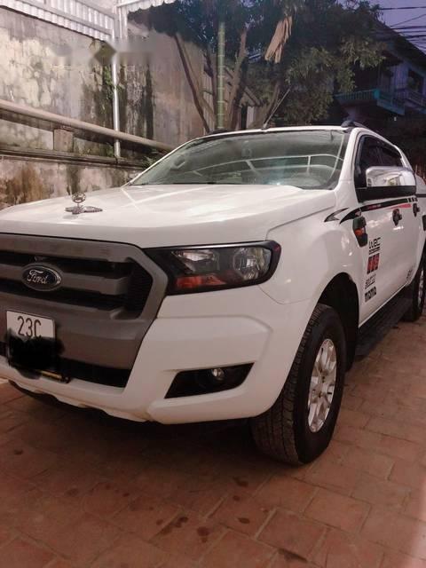 Ford Ranger 2017 - Bán Ford Ranger đời 2017, màu trắng, nhập khẩu chính chủ