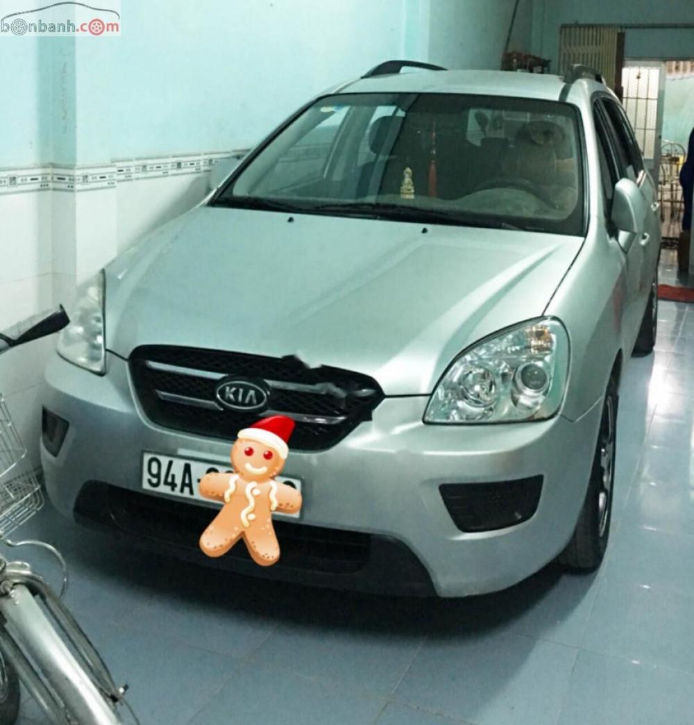 Kia Carens 2010 - Cần bán Kia Carens sản xuất 2010, màu bạc