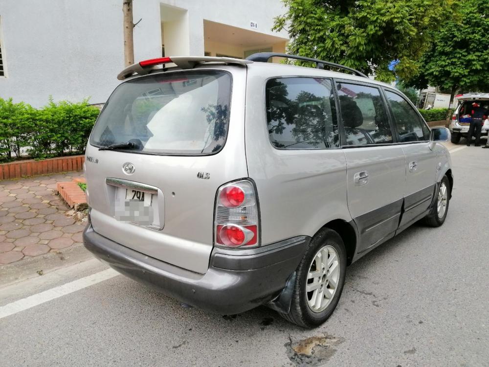 Hyundai Trajet 2006 - Bán ô tô Hyundai Trajet đời 2006, màu bạc, nhập khẩu nguyên chiếc, số tự động