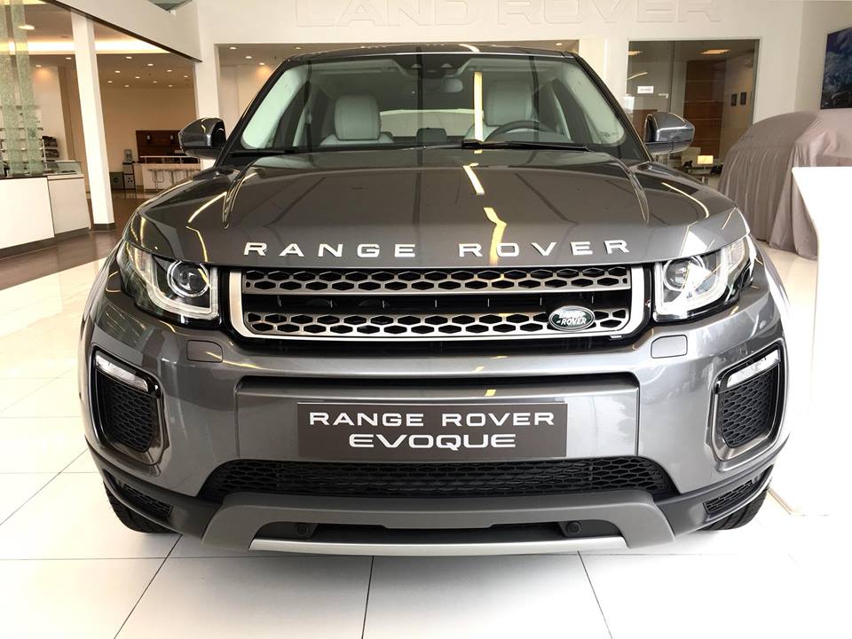 LandRover Evoque HSE 2018 - Bán Range Rover Evoque 2019 - Khuyến mãi mùa lễ hội - 093.830.2233