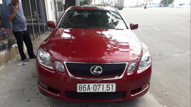 Lexus GS   300  2005 - Bán ô tô Lexus GS 300 năm 2005, màu đỏ, xe nhập, 680tr