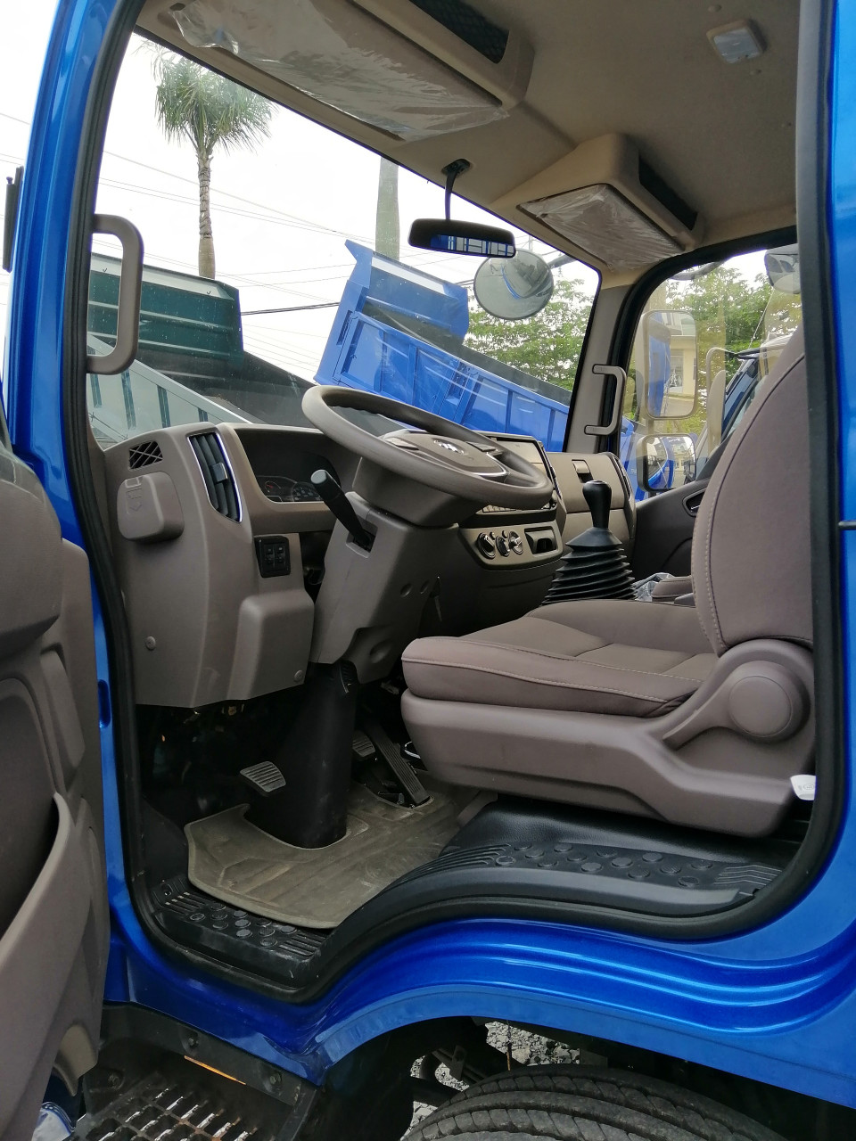 Thaco AUMARK M4 600 2018 - Cần bán xe Thaco Aumark M4 600 sản xuất 2018, màu xanh lam, 565tr