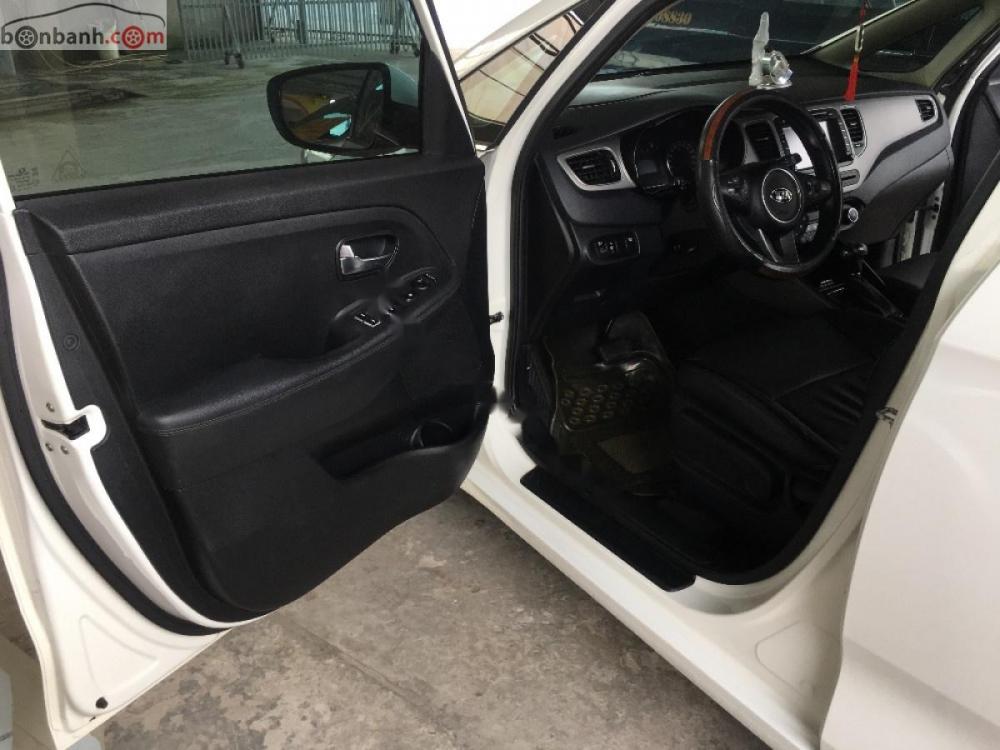 Kia Rondo DAT 2015 - Cần bán Kia Rondo DAT 2015, màu trắng chính chủ, giá tốt