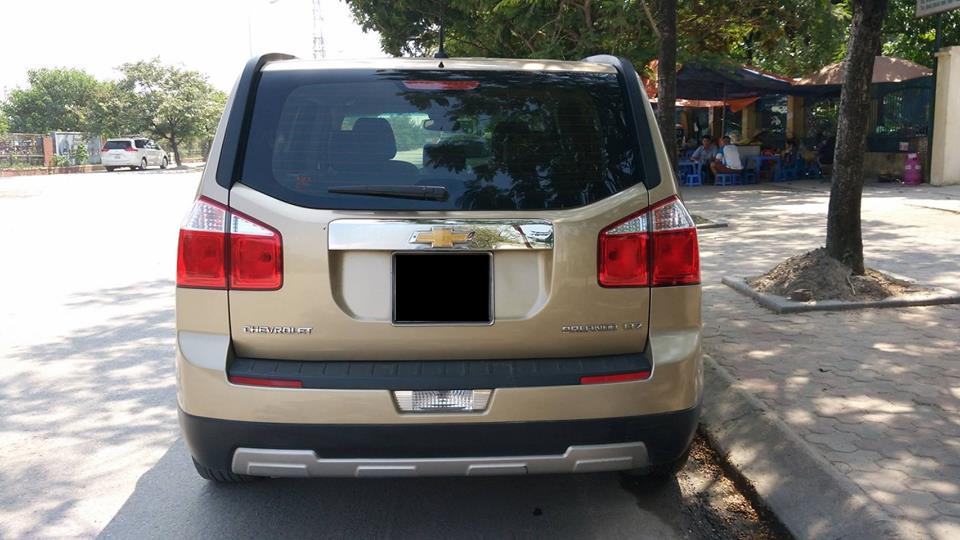 Chevrolet Orlando LTZ 2015 - Bán Gấp Chevrolet Orlando LTZ 2015 vàng cát xe rất mới đẹp