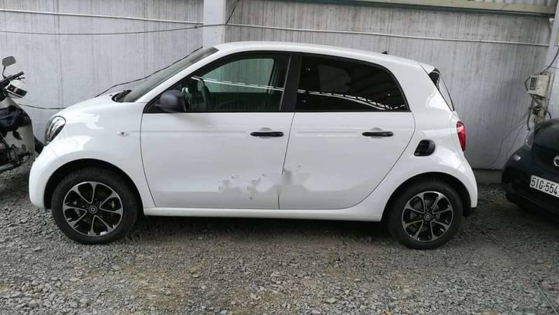 Smart Forfour 2016 - Bán Smart Forfour năm 2016, màu trắng, xe nhập giá cạnh tranh