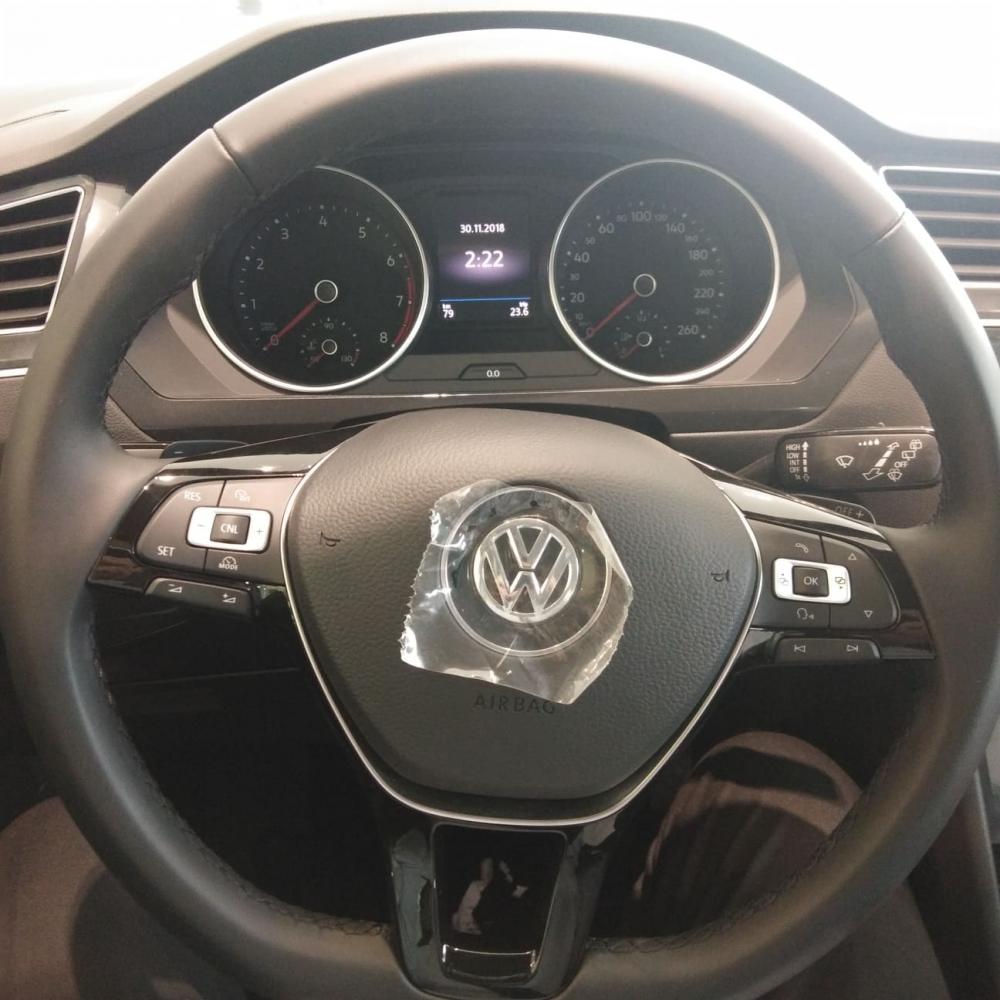 Volkswagen Tiguan 2018 - Bán Tiguan AllSpace, xe Đức, nhập khẩu nguyên chiếc, có xe giao liền
