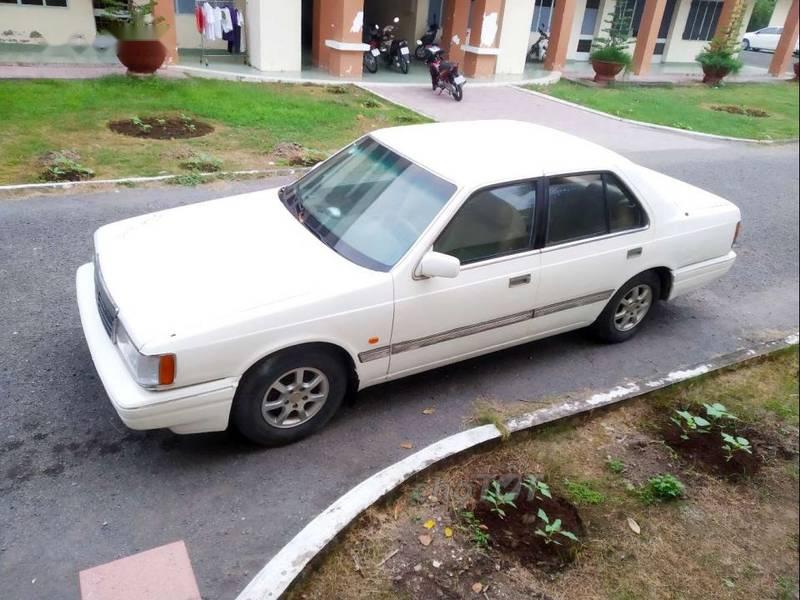 Mazda 929 1988 - Cần bán xe Mazda 929 1988, màu trắng, nhập khẩu, giá 45tr