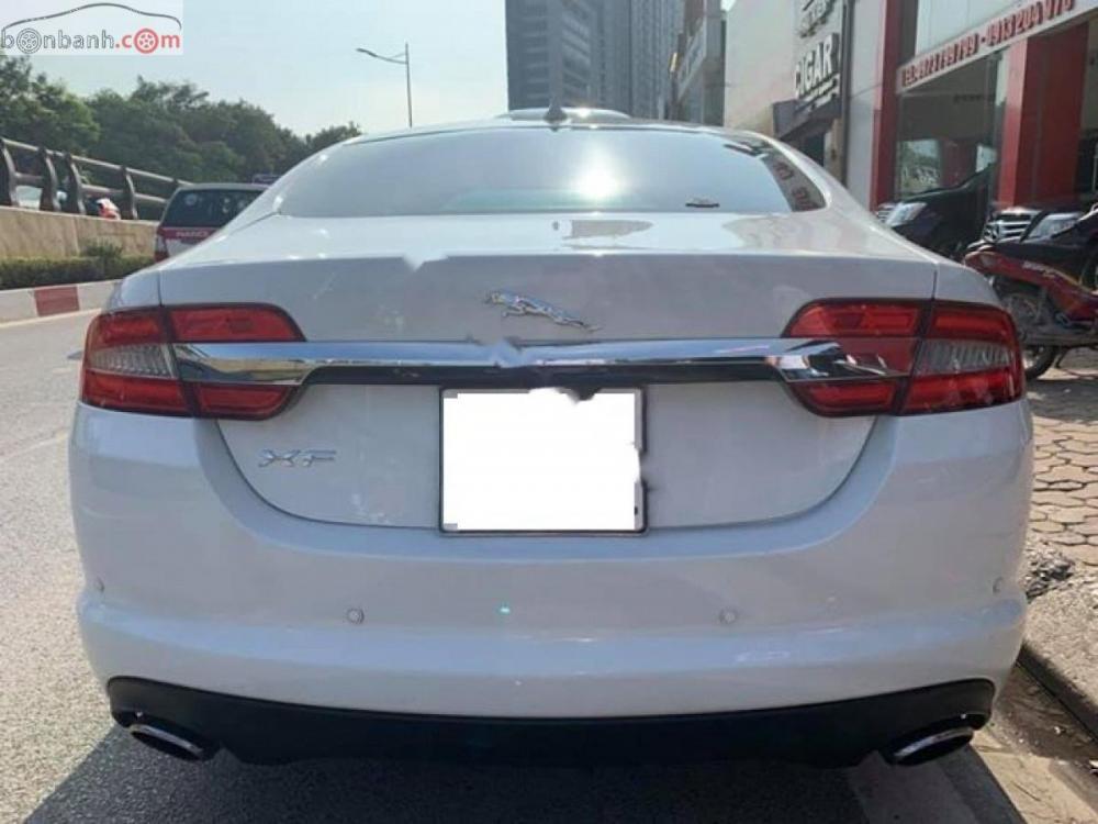 Jaguar XF 2.0 AT 2014 - Bán Jaguar XF 2.0 AT 2014, màu trắng, xe nhập số tự động