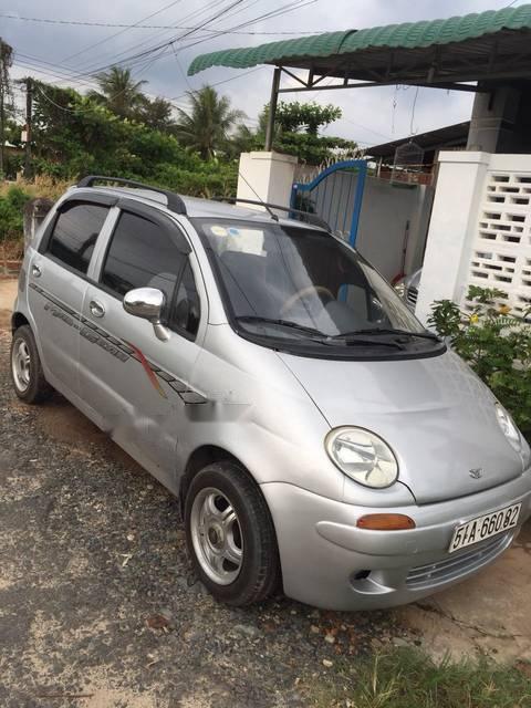 Daewoo Matiz SE 2000 - Cần bán gấp Daewoo Matiz SE năm sản xuất 2000, màu bạc, 68tr