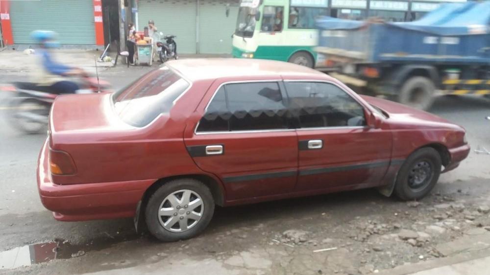 Hyundai Sonata 2.0 MT 1992 - Cần bán lại xe Hyundai Sonata 2.0 MT sản xuất 1992, màu đỏ, nội thất sạch đẹp