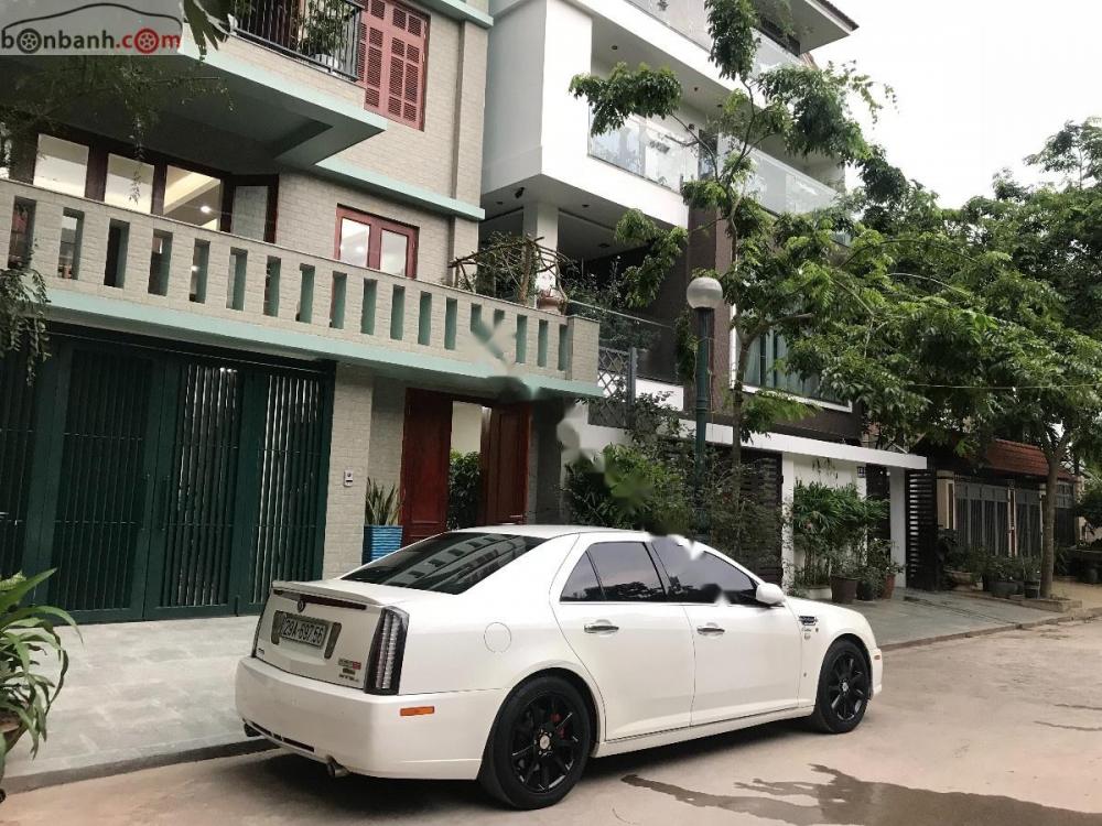 Cadillac STS 3.6 AT 2010 - Cần bán Cadillac STS 3.6 AT 2010, màu trắng, xe nhập chính chủ, 860tr