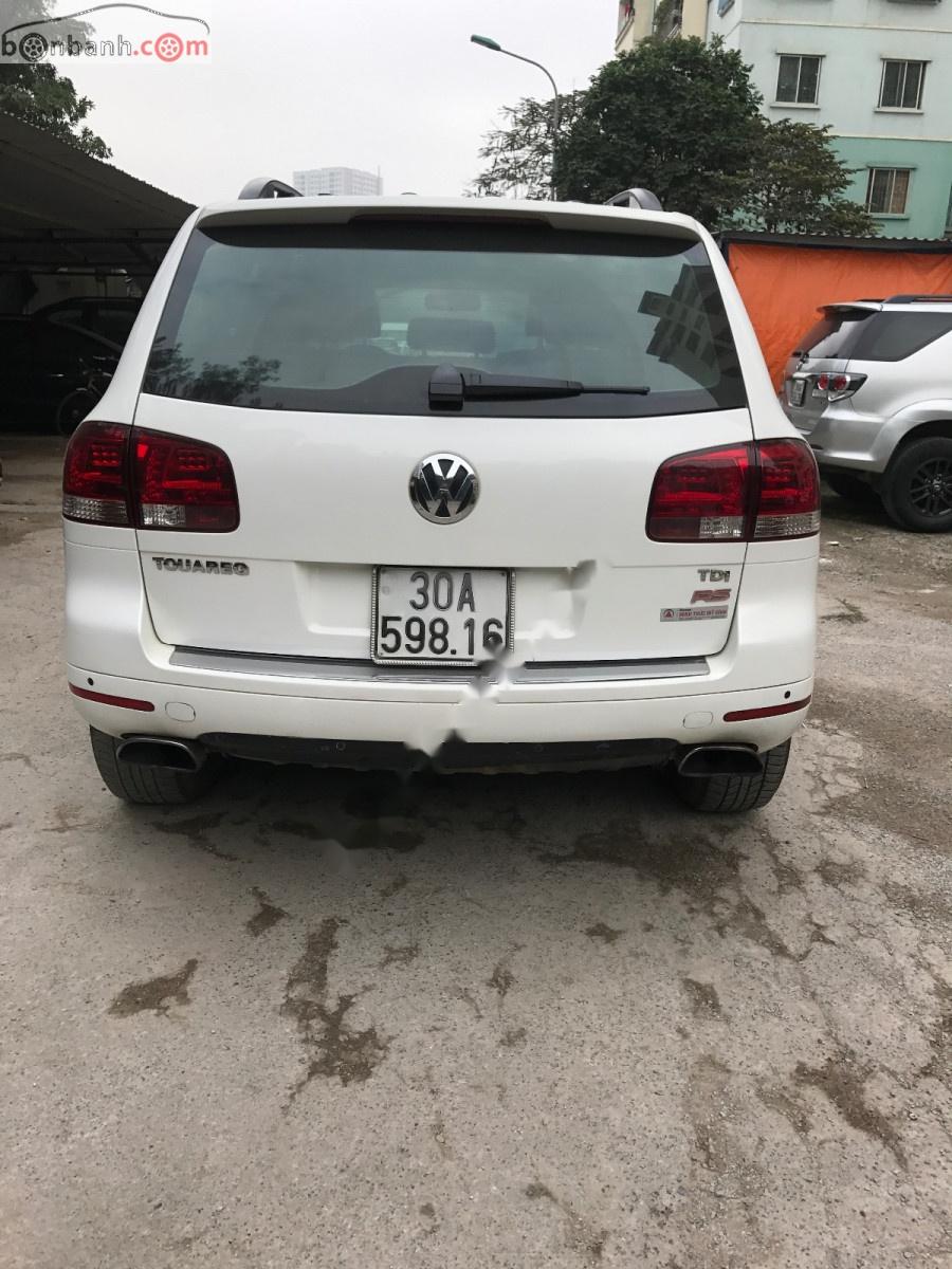 Volkswagen Touareg 2.5 R5 TDI 2008 - Bán Volkswagen Touareg 2.5 R5 TDI đời 2008, màu trắng, nhập khẩu nguyên chiếc