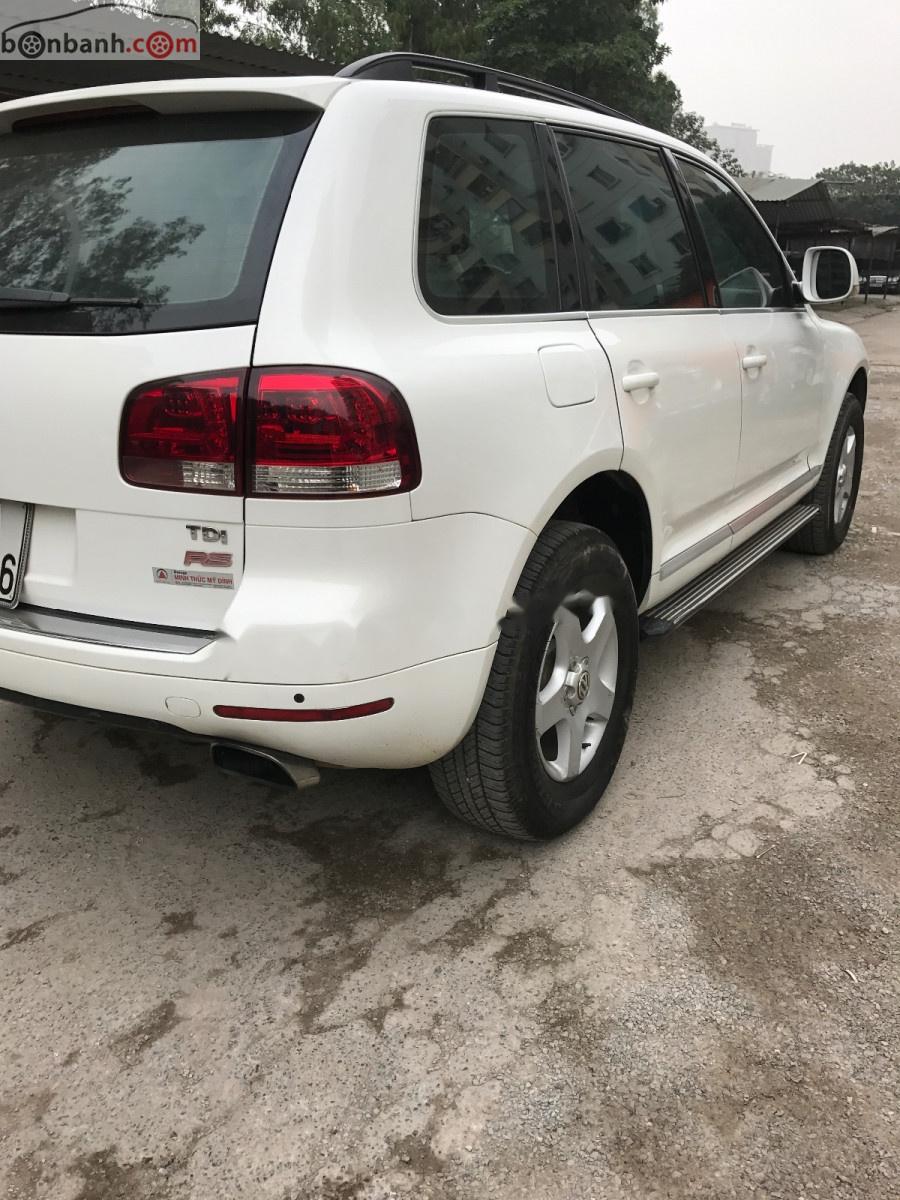 Volkswagen Touareg 2.5 R5 TDI 2008 - Bán Volkswagen Touareg 2.5 R5 TDI đời 2008, màu trắng, nhập khẩu nguyên chiếc