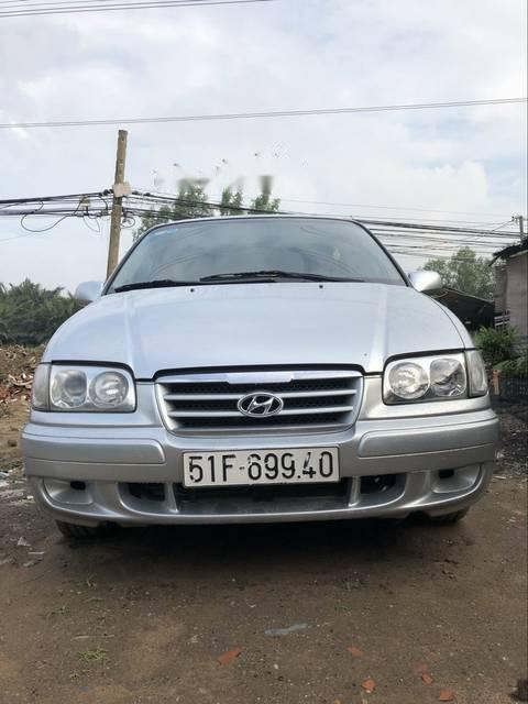 Hyundai Trajet   2007 - Bán xe Hyundai Trajet đời 2007, màu bạc, nhập khẩu, giá 320tr