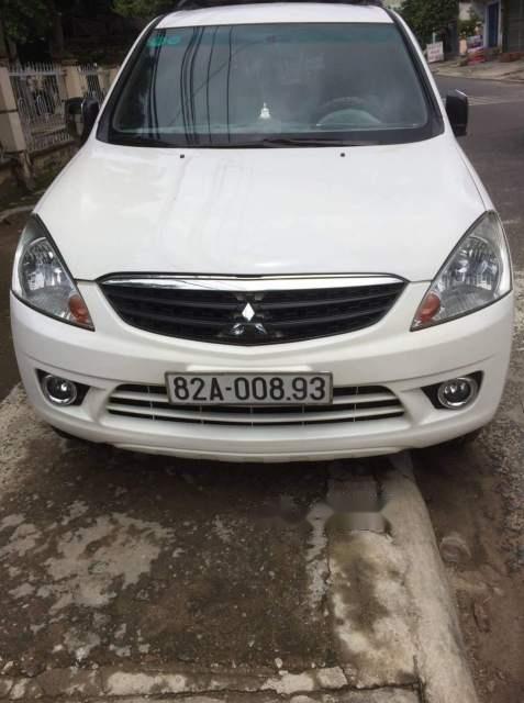 Mitsubishi Zinger 2009 - Bán Mitsubishi Zinger năm sản xuất 2009, màu trắng