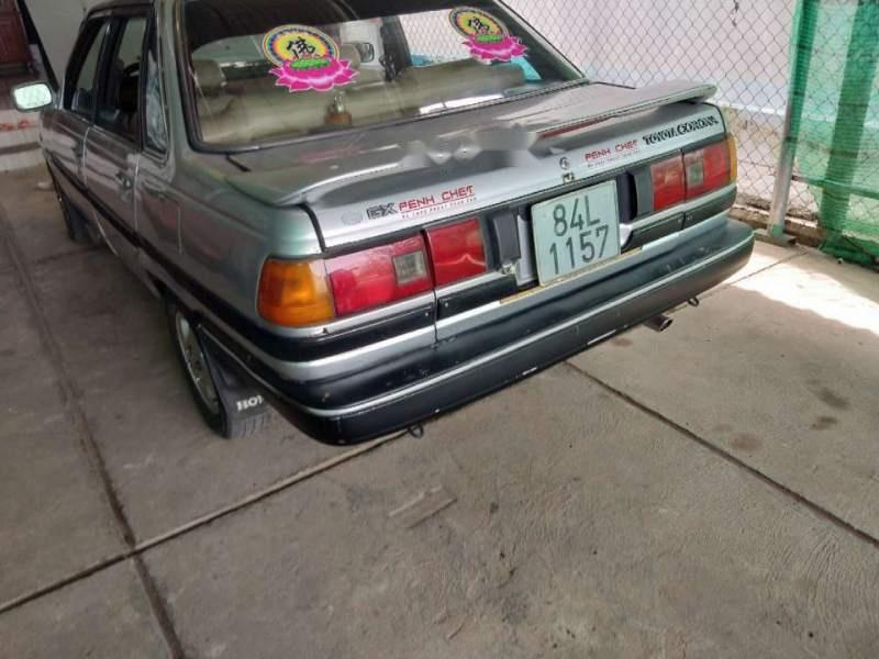 Toyota Corona 1986 - Cần bán lại xe Toyota Corona sản xuất năm 1986, màu bạc, nhập khẩu nguyên chiếc