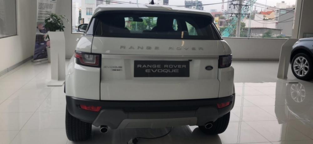 LandRover Evoque 2018 - Bán LandRover Evoque năm sản xuất 2018, màu trắng, xe nhập giao ngay