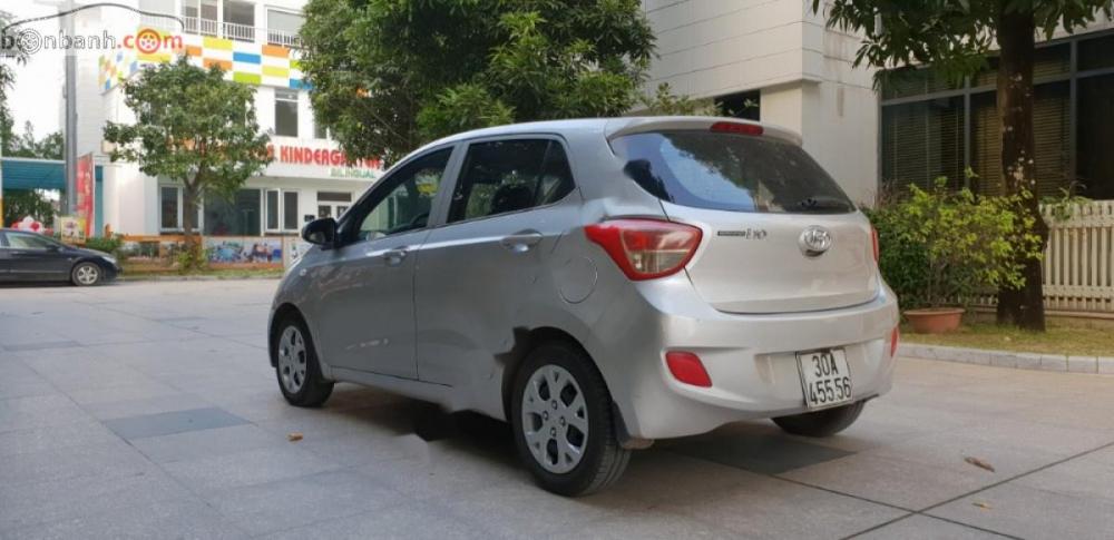 Hyundai Tracomeco  1.0 MT Base 2014 - Xe Hyundai Tracomeco 1.0 MT Base năm 2014, màu bạc, xe nhập số sàn