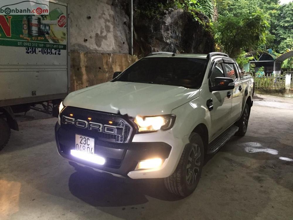 Ford Ranger 2015 - Bán Ford Ranger sản xuất 2015, màu trắng, nhập khẩu