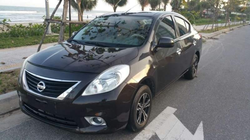 Nissan Sunny 2015 - Cần bán xe Nissan Sunny 2015, màu đen, xe nhập, giá tốt