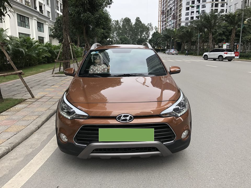 Hyundai i20 Active 2017 - Bán Hyundai i20 Active nhập khẩu, SX 10/2017, xe mới nhất Việt Nam