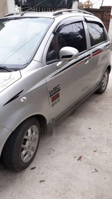 Daewoo Matiz   2010 - Gia đình bán ô tô Daewoo Matiz đời 2010, màu bạc, xe nhập