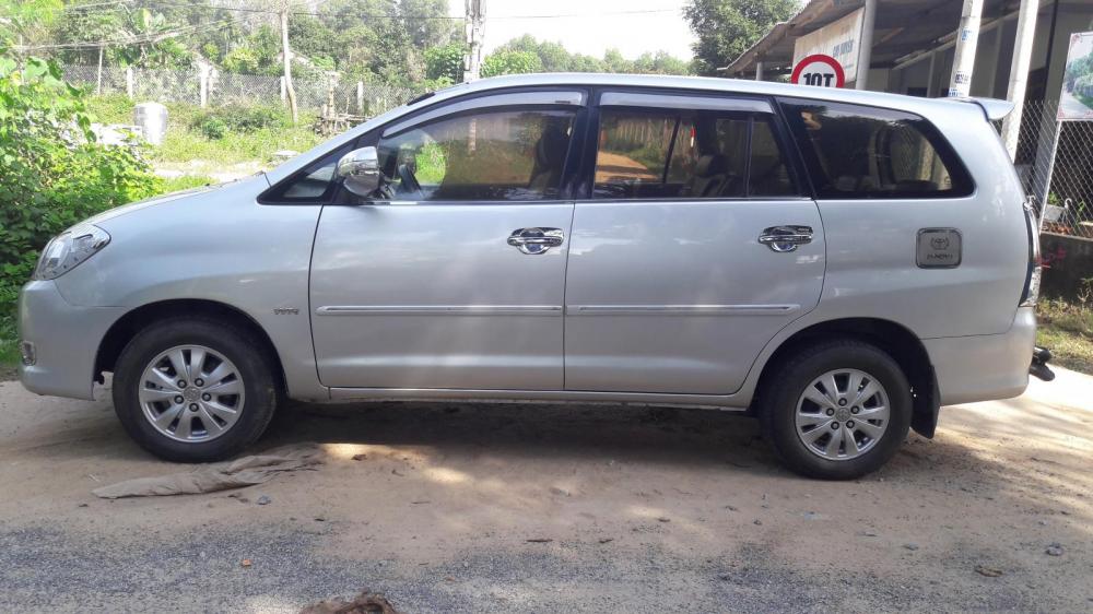 Toyota Innova G 2008 - Bán Toyota Innova G sản xuất 2008, màu bạc