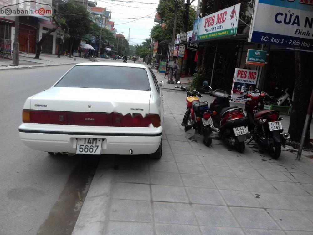 Nissan Cefiro 2.4 MT 1993 - Cần bán Nissan Cefiro 2.4 MT đời 1993, màu trắng, nhập khẩu Nhật Bản đã đi 140000 km