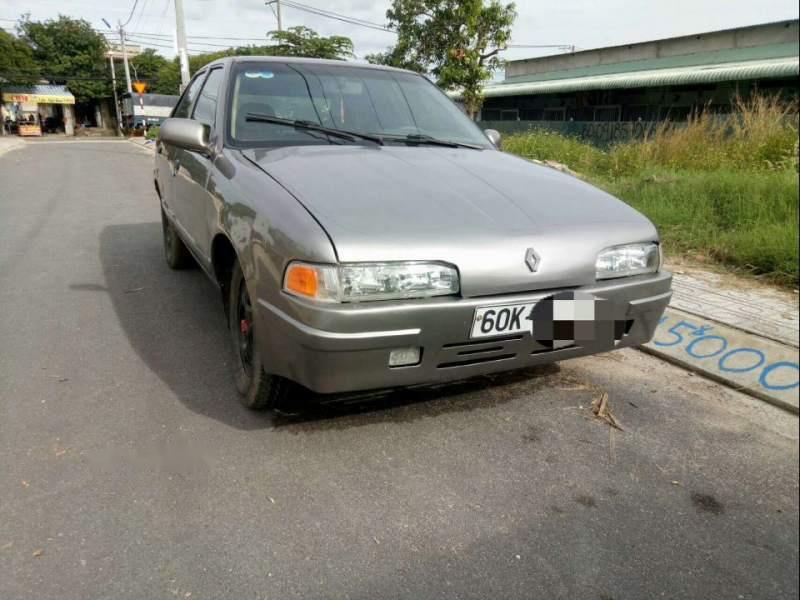 Renault 19 1990 - Cần bán Renault 19 năm sản xuất 1990, màu xám, nhập khẩu nguyên chiếc giá cạnh tranh