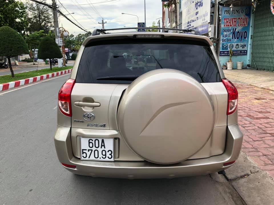 Toyota RAV4 Limited 2006 - Bán Toyota RAV4 Limited đời 2006, màu vàng, nhập khẩu giá cạnh tranh