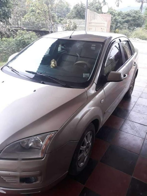 Ford Focus   2007 - Bán Ford Focus đời 2007, màu bạc