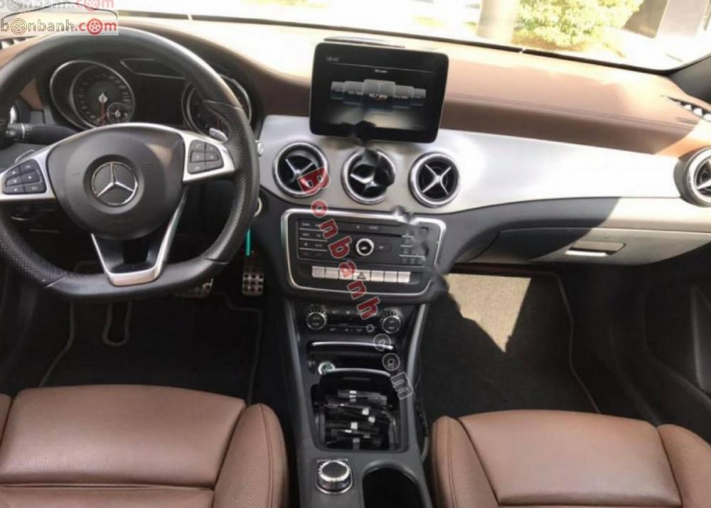 Mercedes-Benz CLA class CLA250 2016 - Cần bán gấp Mercedes CLA250 năm 2016, màu trắng, xe nhập