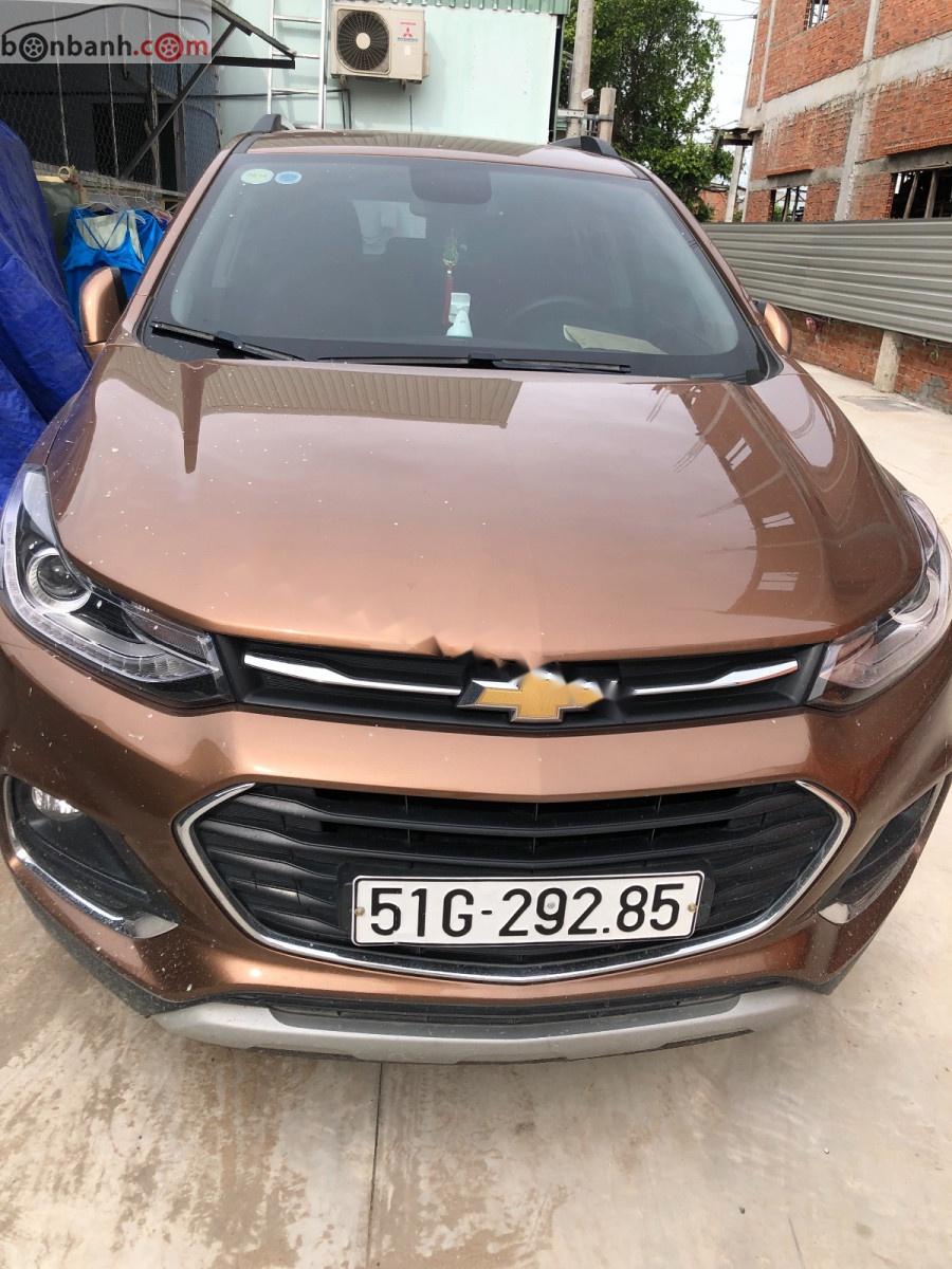 Chevrolet Trax   2017 - Bán Chevrolet Trax năm 2017, màu nâu, nhập khẩu nguyên chiếc như mới 