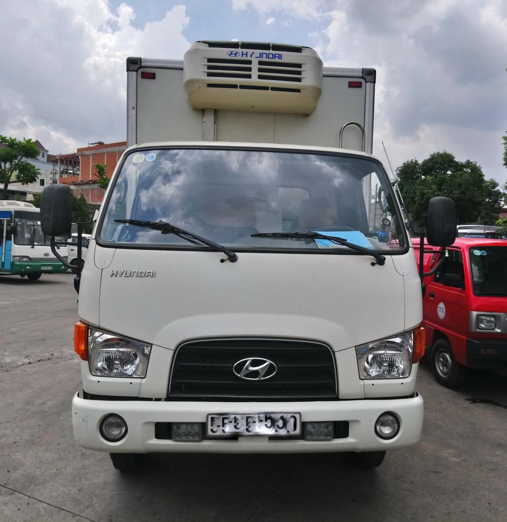 Hyundai HD 72 2014 - Bán rẻ xe tải đông lạnh Hyundai HD72 đời 2014, màu trắng, nhập khẩu nguyên chiếc, giá 580tr