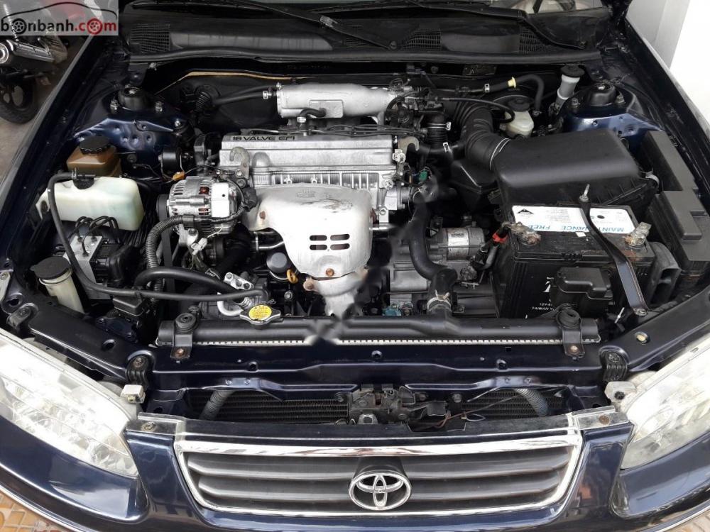 Toyota Camry GLi 2.2 2001 - Cần bán Toyota Camry GLi 2.2 sản xuất năm 2001 chính chủ