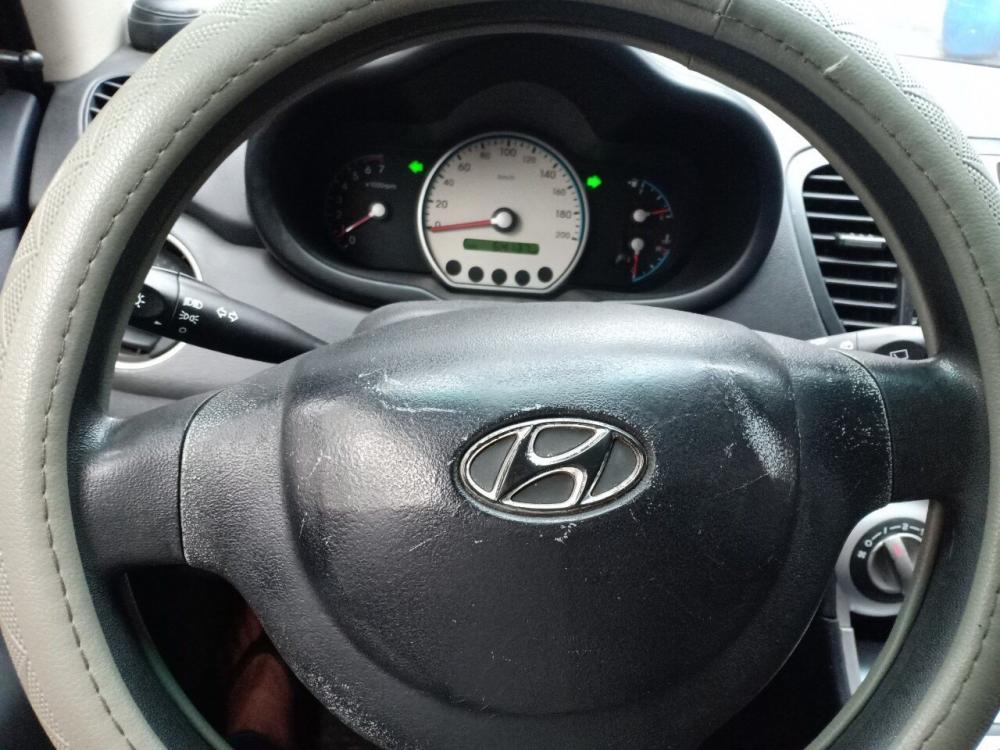 Hyundai i10 2008 - Bán xe Hyundai I10 năm sản xuất 2008 đk 2009 nhập khẩu, xe nhà chạy kỹ, cần bán 220 triệu