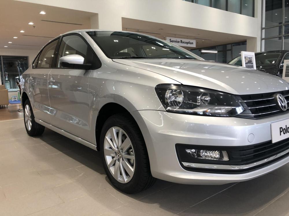 Volkswagen Polo  1.6AT  2016 - Bán Volkswagen Polo Sedan 1.6AT 6 cấp số model 2016 - Volkswagen Việt Nam nhập khẩu