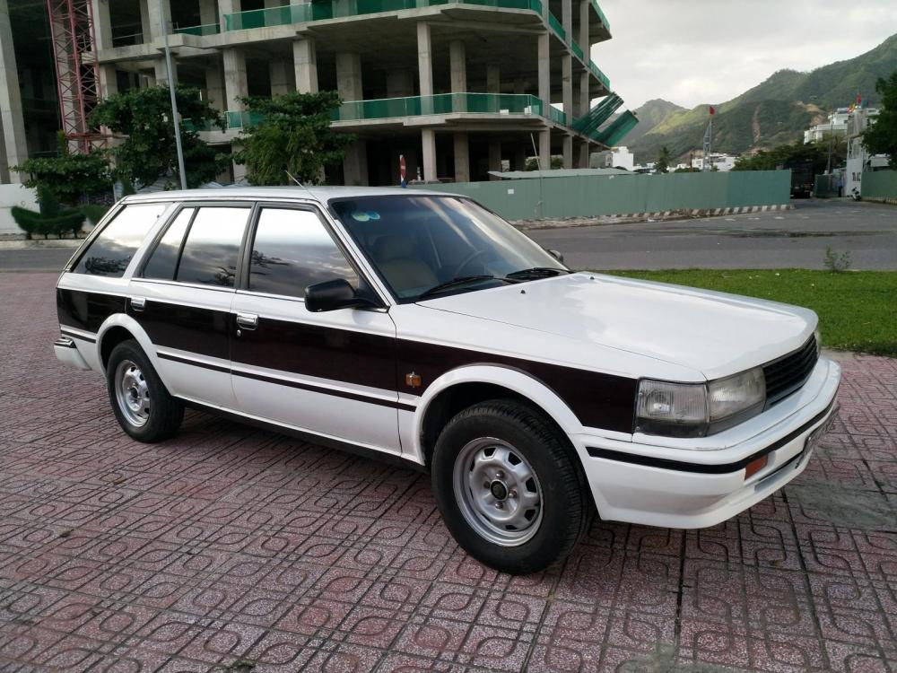 Nissan Bluebird 1986 - Cần bán xe Nissan Bluebird sản xuất năm 1986, màu trắng, nhập khẩu