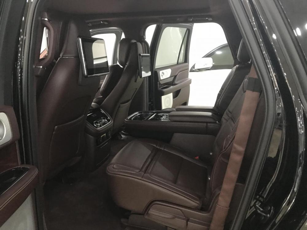 Lincoln Navigator Navigator Black Label  2019 - Bán Lincoln Navigator Black Label 2019, màu đen, nhập Mỹ, mới 100%, xe giao ngay. LH: 0906223838