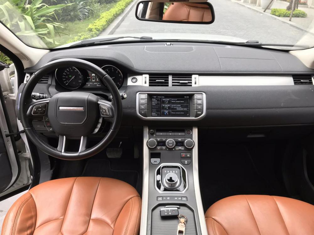 LandRover Evoque 2015 - Bán LandRover Evoque năm sản xuất 2015, màu trắng, nhập khẩu nguyên chiếc