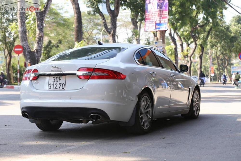 Jaguar XF 2.0 AT 2014 - Bán Jaguar XF 2.0 AT năm 2014, màu trắng, nhập khẩu