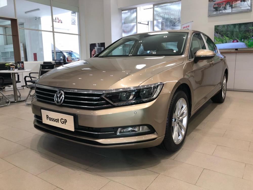 Volkswagen Passat 2016 - Bán Volkswagen Passat GP Model 2016 - Sedan Cao Cấp - Volkswagen Việt Nam nhập khẩu