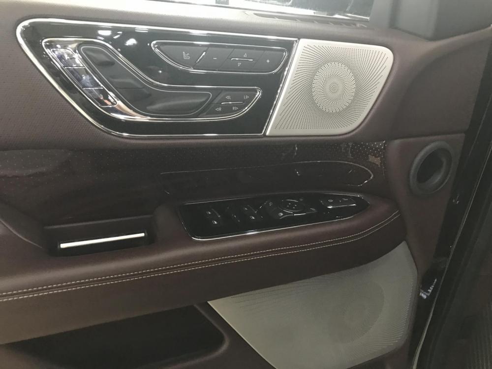 Lincoln Navigator Navigator Black Label  2019 - Bán Lincoln Navigator Black Label 2019, màu đen, nhập Mỹ, mới 100%, xe giao ngay. LH: 0906223838