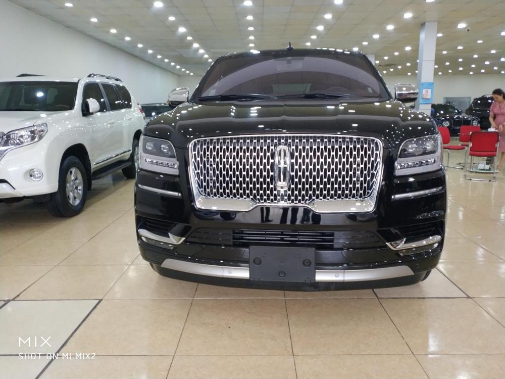 Lincoln Navigator Black bale 2018 - Bán Lincoln Navigator Black bale đời 2019, màu đen, xe nhập Mỹ giao ngay