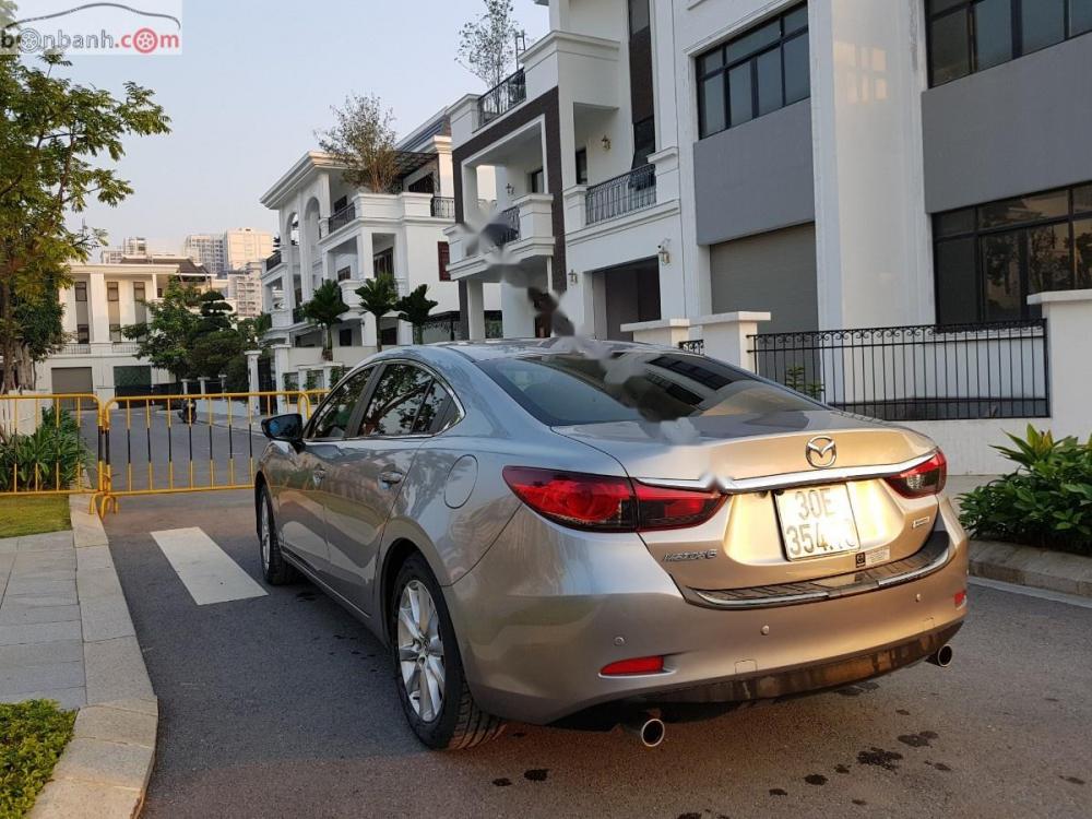 Mazda 6 2.0 AT 2016 - Bán xe Mazda 6 2.0 AT đời 2016, màu bạc, 768tr