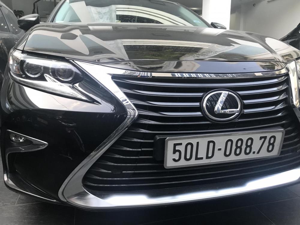 Lexus ES  250 2016 - Bán Lexus ES 250 sx 2016 đăng ký 2017, xe đi lướt 24.000km, bao kiểm tra hãng (Tiết kiệm so với xe mới 700 triệu)