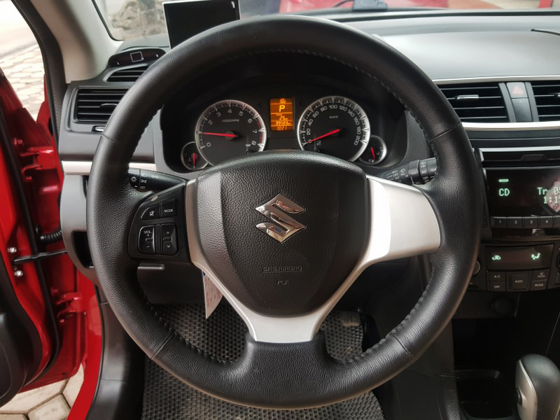 Suzuki Swift 1.4AT 2014 - Bán xe Suzuki Swift, sản xuất 2014 số tự động ☎ 091 225 2526