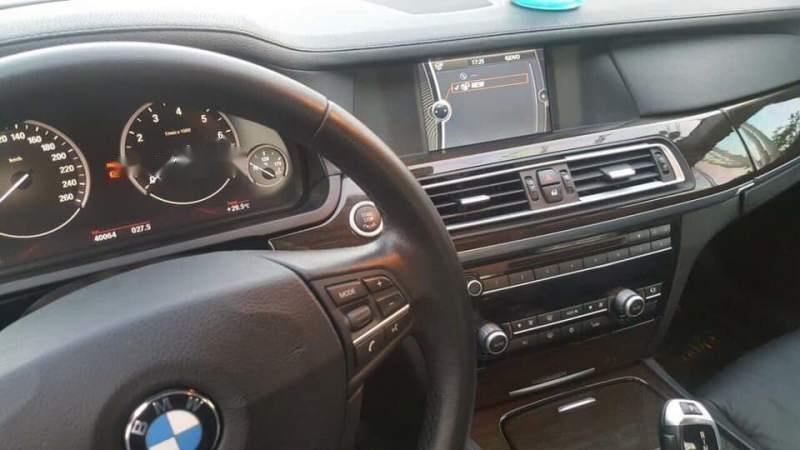 BMW 7 Series  730li  2012 - Cần bán xe cũ BMW 7 Series 730li đời 2012, màu đen, nhập khẩu