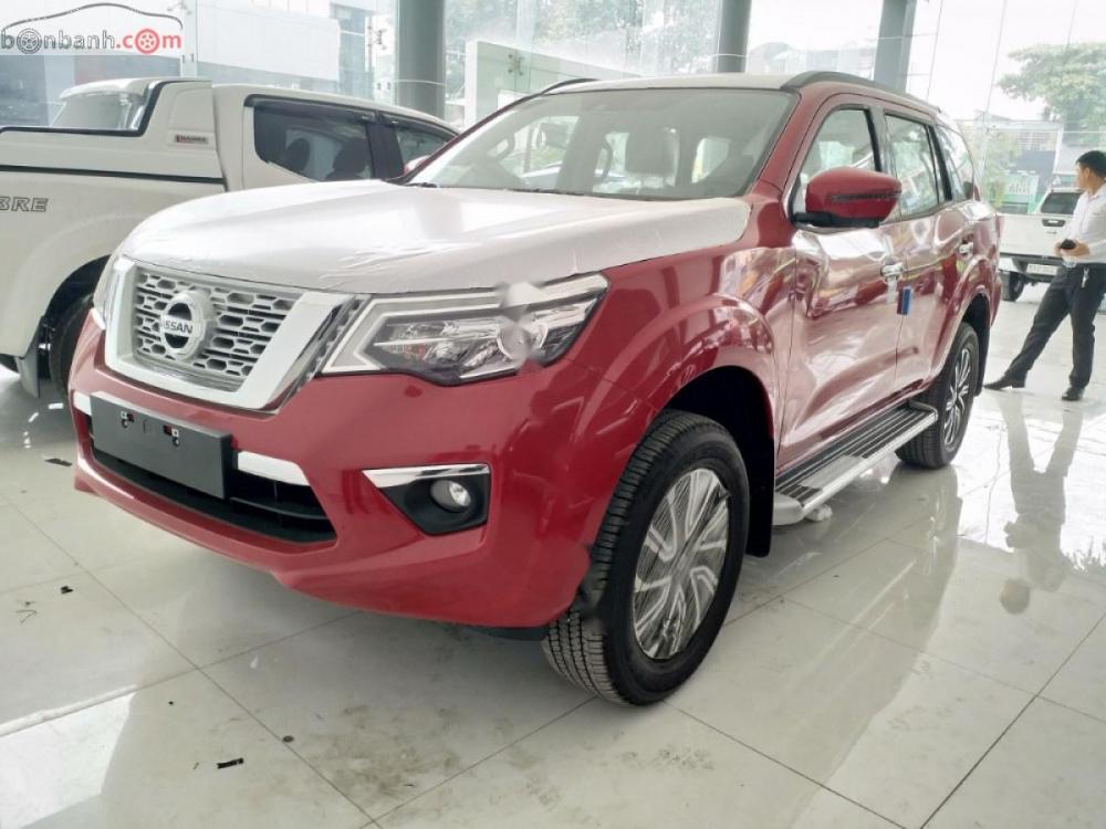 Nissan Terrano  V 2.5 AT 2WD 2018 - Cần bán Nissan Terrano V 2.5 AT 2WD đời 2018, màu đỏ, nhập khẩu  