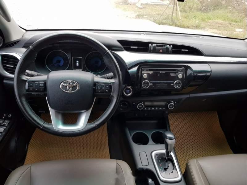Toyota Hilux G 2015 - Cần bán Toyota Hilux G năm 2015, màu trắng, nhập khẩu